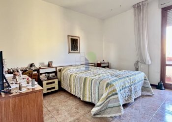 Camera matrimoniale - Quadrilocale Via Forte dei Cavalleggeri 55, Livorno - foto 19