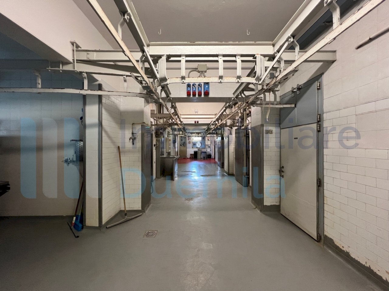 IMMAGINE02-ink.jpeg - Non Alimentare Savignano sul Panaro - foto 3