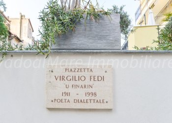 Piazza Fedi-05.jpg - Bilocale Piazzetta Virgilio Fedi 1, Finale Ligure - foto 23