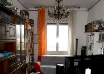 3.jpg - Appartamento Via Adelaide Ristori 10, Genova - foto 2