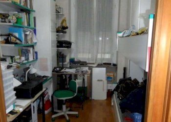 4.jpg - Appartamento Via Adelaide Ristori 10, Genova - foto 3