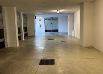 PHOTO-2025-10-17-17-14-3422.jpg - Trilocale Via Giovanni Mazzuoli, Greve in Chianti - foto 12