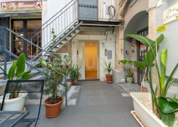 Via Alfieri ct (4).jpg - Appartamento Via Alfieri 7, Catania - foto 1