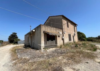 WhatsApp Image 2025-10-14 at 12.03.23 (1) (1).jpeg - Villa Alghero - foto 1