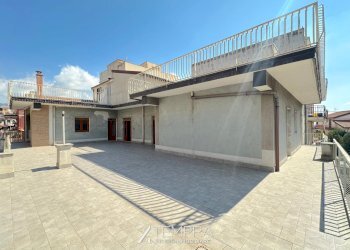 IMG_6119.jpg - Villa VIA ALBERT EINSTEIN 9, Adrano - foto 3