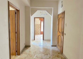 IMG_6101.jpg - Villa VIA ALBERT EINSTEIN 9, Adrano - foto 9