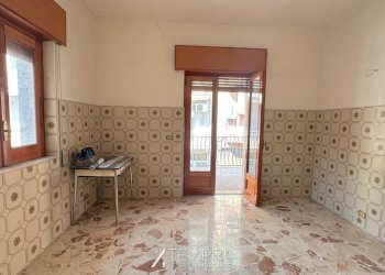 IMG_6105.jpg - Villa VIA ALBERT EINSTEIN 9, Adrano - foto 10