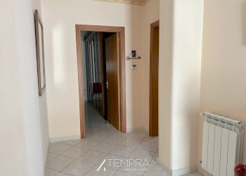 IMG_6140.jpg - Villa VIA ALBERT EINSTEIN 9, Adrano - foto 30