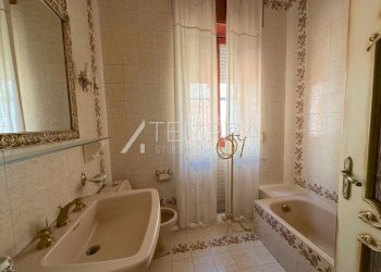 17.jpg - Casa indipendente VIA INZERILLI, Adrano - foto 17