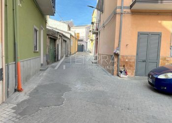 5915559101205694776.jpg - Quadrilocale Via Cipollone, Adrano - foto 24