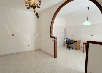 IMG_3672 (1).jpg - Appartamento VIA DELL'AMICIZIA, Adrano - foto 6