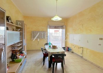 5771852673757334490.jpg - Appartamento Via della Regione 17, Adrano - foto 4