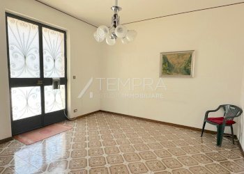 5771852673757334500.jpg - Appartamento Via della Regione 17, Adrano - foto 6