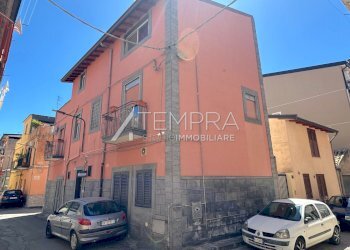 1.1.jpg - Villa Adrano - foto 1