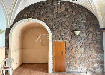 5904445031513704028.jpg - Commercial Premises Adrano - photo 7