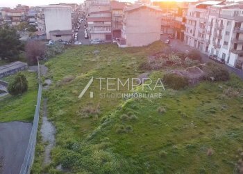 5866348495504526564.jpg - Terreno edificabile Adrano - foto 8