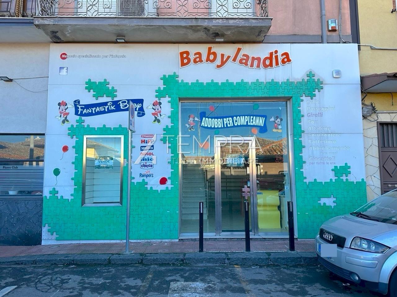 1.jpg - Commercial Premises Adrano - photo 1