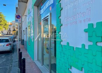 5827724842454074854.jpg - Commercial Premises Adrano - photo 3