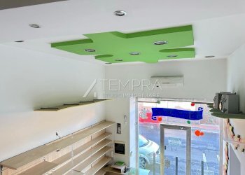 5827724842454074871.jpg - Commercial Premises Adrano - photo 15