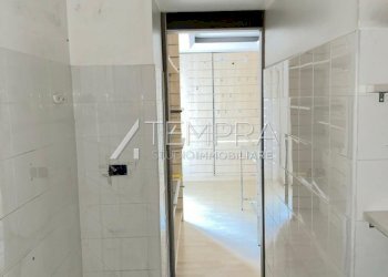 5827724842454074866.jpg - Commercial Premises Adrano - photo 19