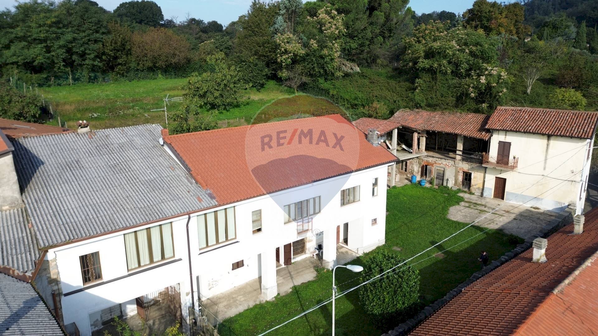 Casale via santa croce, 289 
 Calusco d'Adda, Calusco d'Adda - photo 1