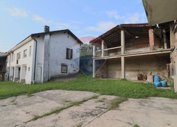 Casale via santa croce, 289 
 Calusco d'Adda, Calusco d'Adda - foto 14