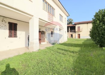 Casale via santa croce, 289 
 Calusco d'Adda, Calusco d'Adda - foto 18