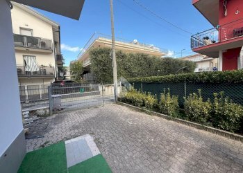 Trilocale Viale MArenzio, Riccione - foto 6