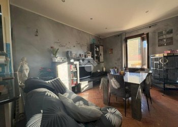 Trilocale Via cavour, Olivetta San Michele - foto 3