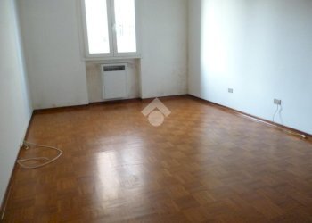 Trilocale Via o. poveromini, Lugo - foto 6