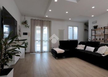 Villa a Schiera Via Madre Teresa di Calcutta, Castellazzo Bormida - foto 4