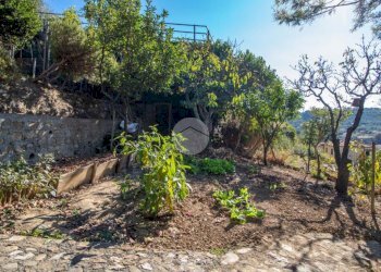 Four-room apartment Via Cantalupo, Imperia - photo 22
