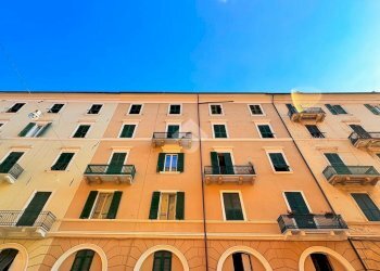 Four-room apartment Via Montenotte, Savona (neighborhood Centro) - photo 40