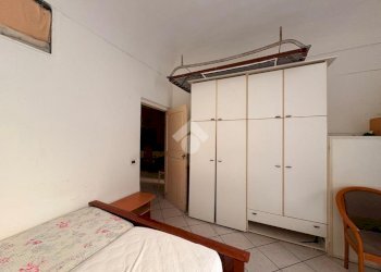 Four-room apartment Via Montenotte, Savona (neighborhood Centro) - photo 30