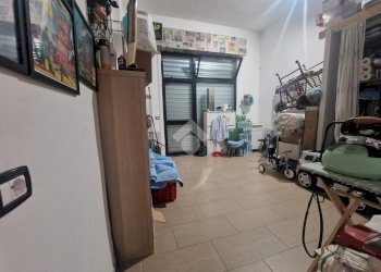 Negozio Via Antonio di Vincenzo, Bologna - foto 7