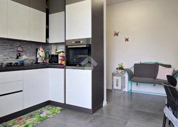 Three-room apartment Via umbria, Cinisello Balsamo - photo 6