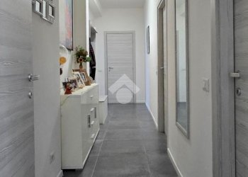 Three-room apartment Via umbria, Cinisello Balsamo - photo 17