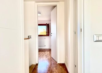 Foto 17 - Trilocale Via Volga
 
14, Monterotondo - foto 17