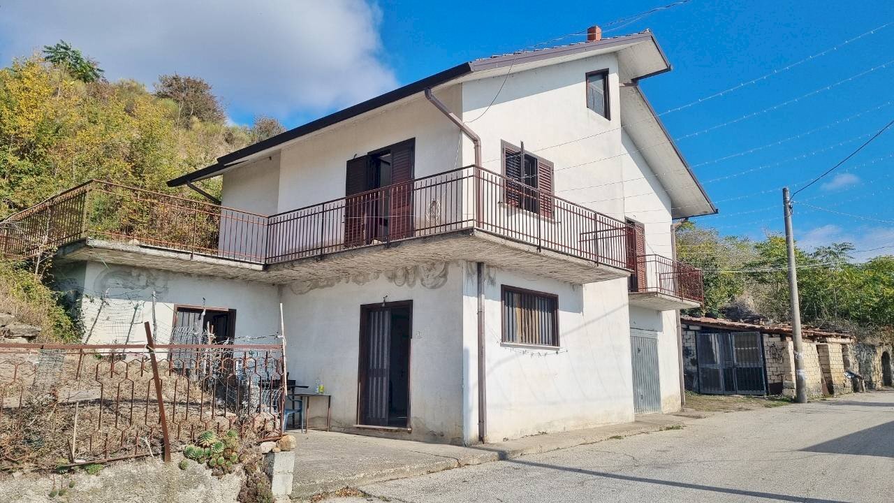 Foto 2 - Casa indipendente Via Comunale Civita, San Sossio Baronia - foto 2