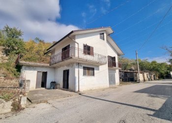 Foto 4 - Casa indipendente Via Comunale Civita, San Sossio Baronia - foto 4