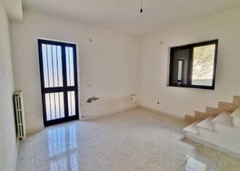 Foto 9 - Casa indipendente Via Comunale Civita, San Sossio Baronia - foto 9