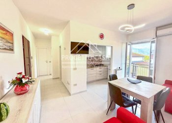 Foto 1 - Bilocale VIA PELLEGRINETTI, Camaiore - foto 1