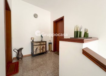 Foto 5 - Quadrilocale Via De Gasperi
 
1, Mesero - foto 5