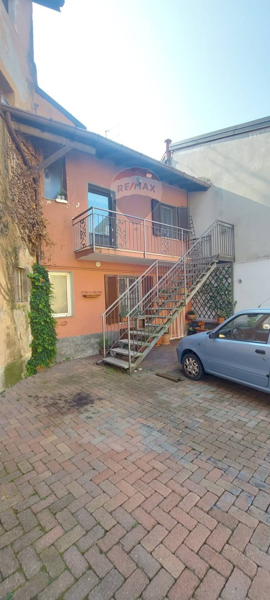 Casa all\'aperto - Casa semi indipendente Via Vittorio Veneto
 
12, Brebbia - foto 2