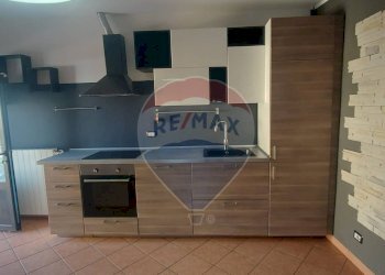 Cucina - Casa semi indipendente Via Vittorio Veneto
 
12, Brebbia - foto 3