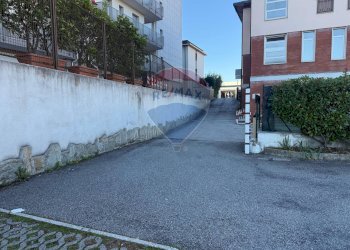 Edificio all\'aperto - Box Viale Valganna
 
128, Varese - foto 11