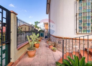 Terrazza - Villa Via Falsomiele
 
83/C, Palermo - foto 20