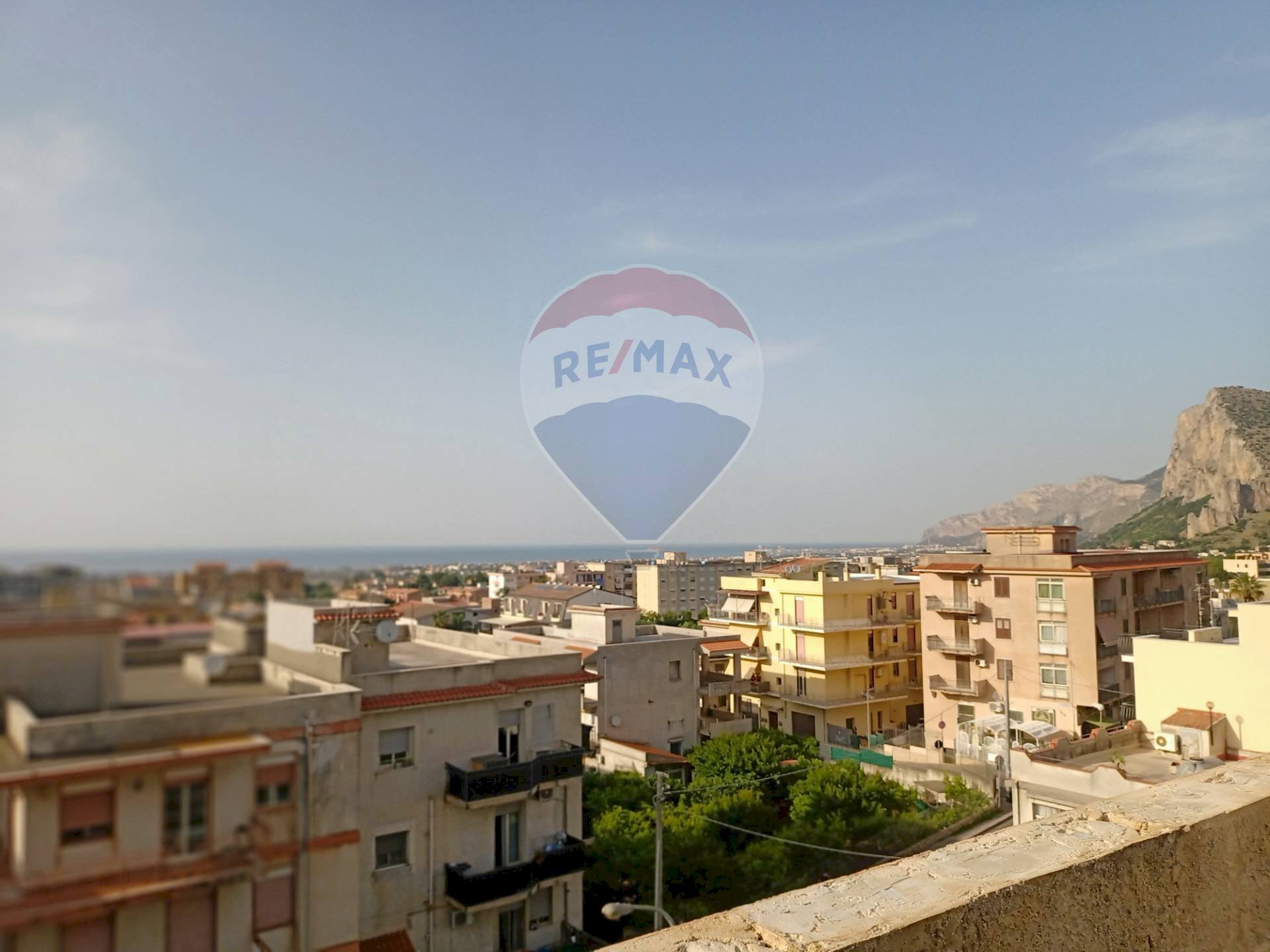 Edificio all\'aperto - Four-room apartment VIA DON LUIGI STURZO
 
11, Carini - photo 1