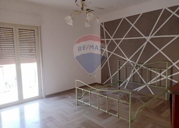 Camera / camera da letto - Quadrilocale VIA DON LUIGI STURZO
 
11, Carini - foto 6