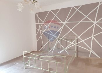 Camera / camera da letto - Quadrilocale VIA DON LUIGI STURZO
 
11, Carini - foto 14